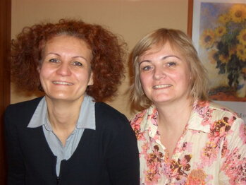  Na fotografii riaditeľka Orchidamos Slovakia n.o. a nová revízorka n.o. Patrícia Grófová. Za revízorku bola zvolená na zasadnutí správnej rady dňa 15.3.2012. 