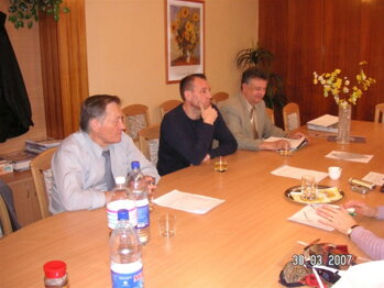  MUDr. Anton Chrenko (člen správnej rady), Ján Lohyňa a Teodor Palkovič 